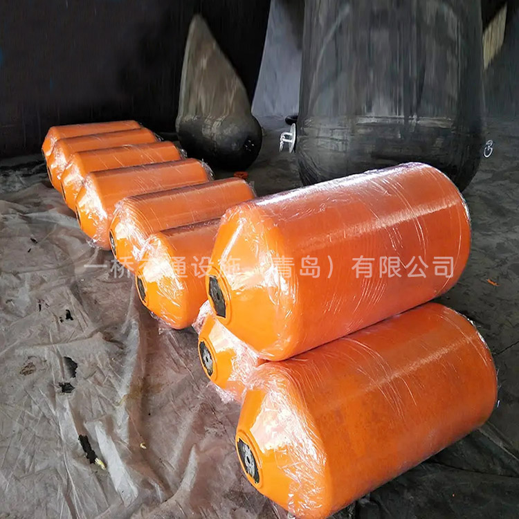 聚氨酯护舷